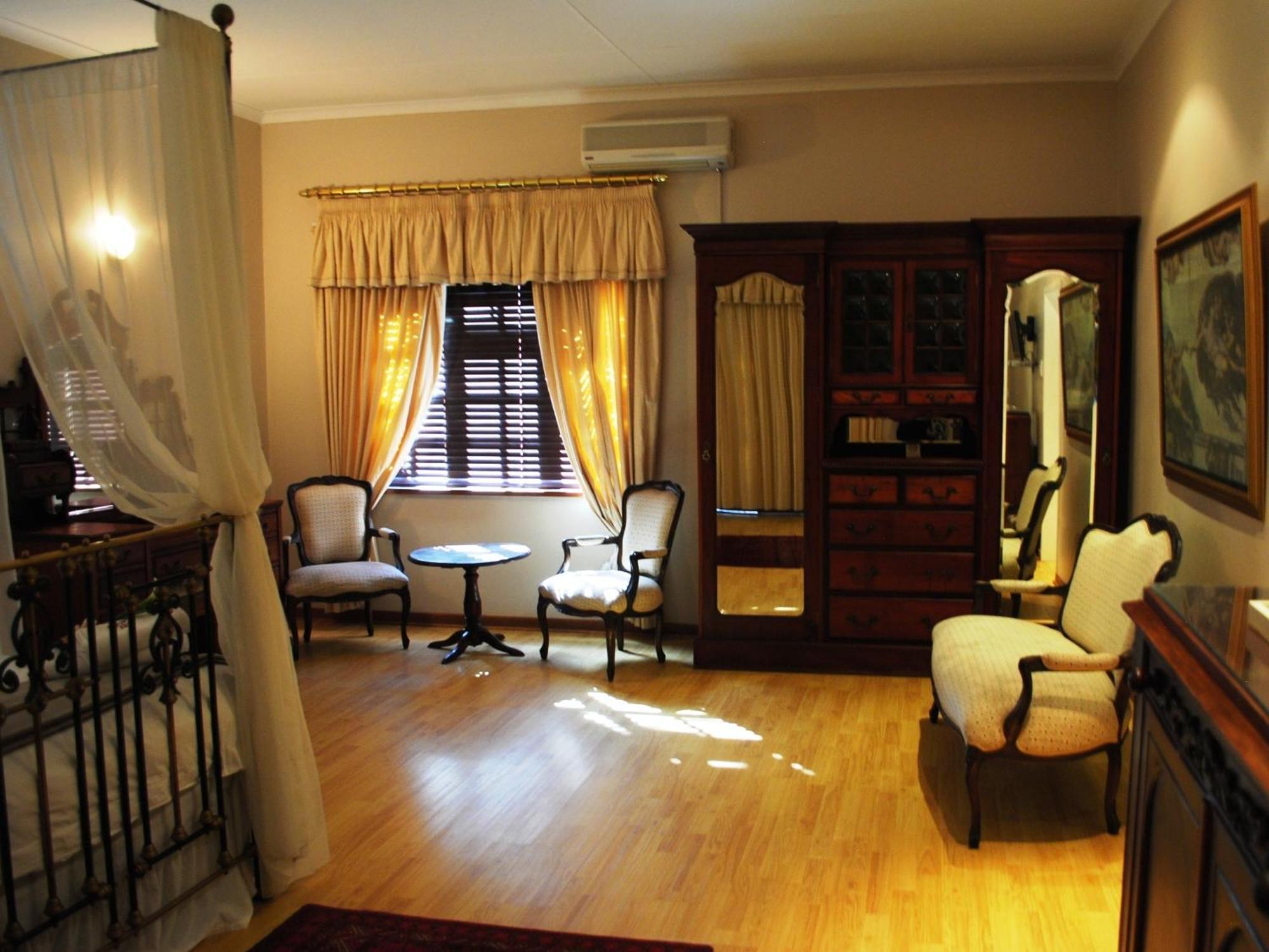 Beaufort Manor Country Lodge Beaufort West Bilik gambar
